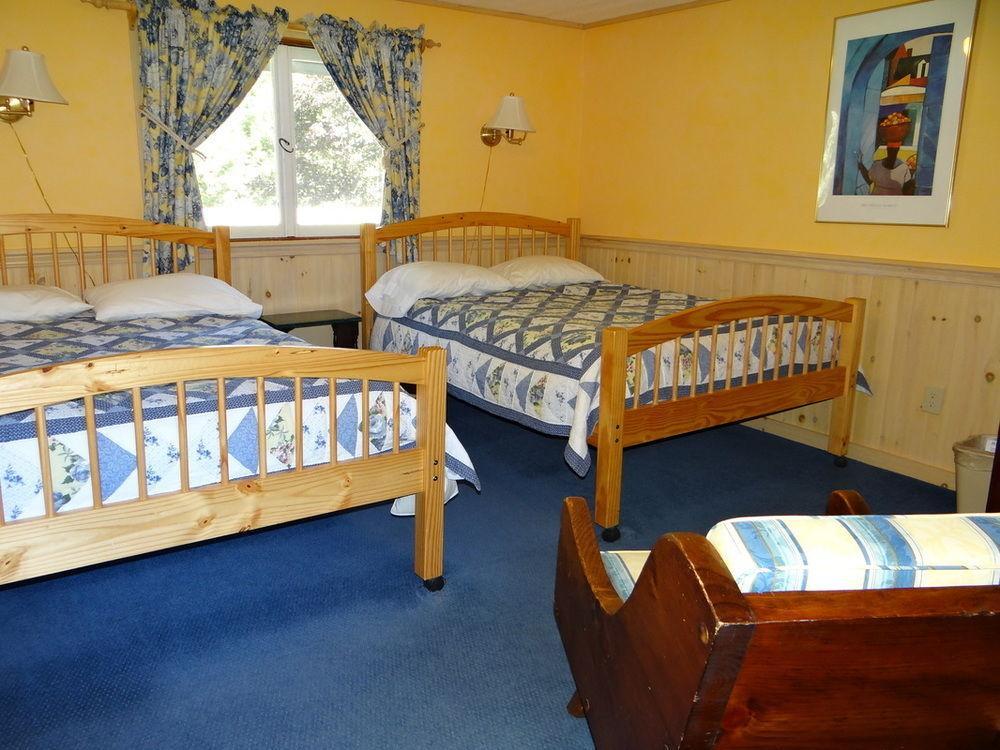 Blue Gentian Lodge At Magic Mountain Londonderry 外观 照片