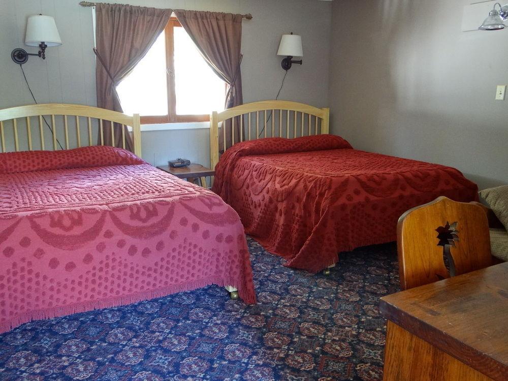 Blue Gentian Lodge At Magic Mountain Londonderry 外观 照片